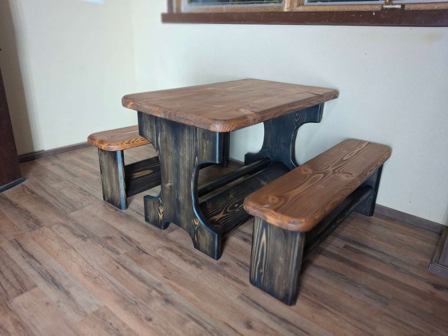 The Little Acorn Kids Table ~ 1 In Stock