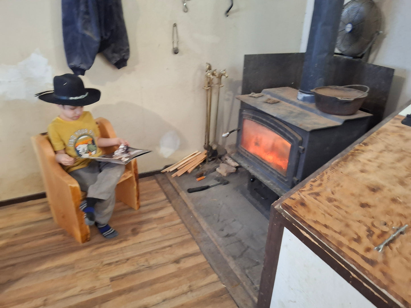Kids Fancy Bench Style ~ (no side Tables) ~ Live Edge ~ (Limited Stock)