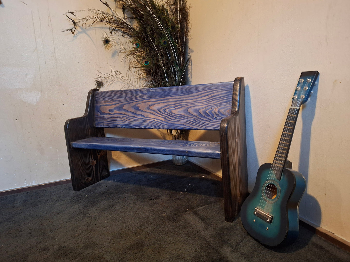 Kids Fancy Style Bench ~ (no side Tables)