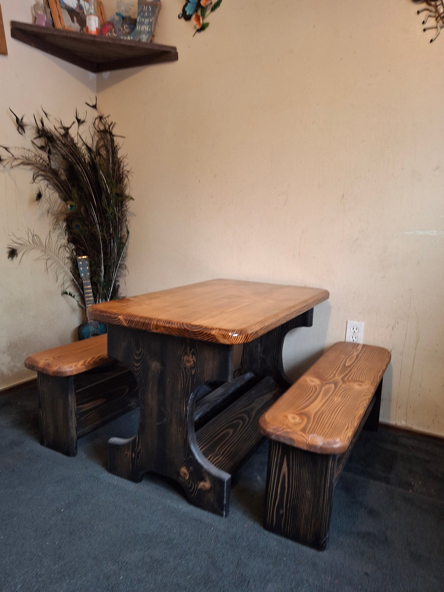 The Little Acorn Kids Table ~ 1 In Stock